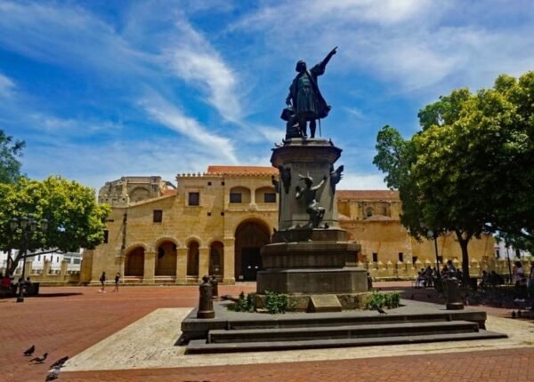 Historical Walk, Discover the Colonial Zone