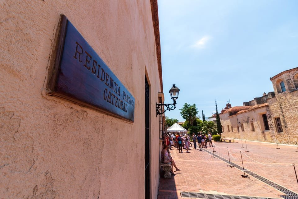 Santo Domingo City Tour: Colonial City, Los Tres Ojos, Lunch - Image 11